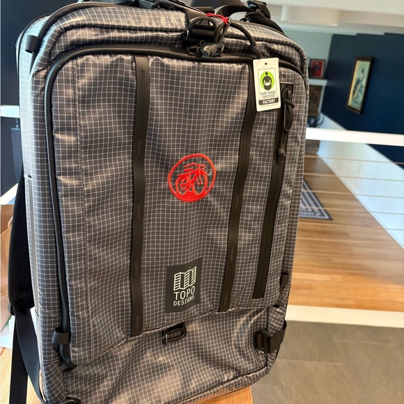 Topo Designs Apex Travel Roller bag - Picture 1 of 6